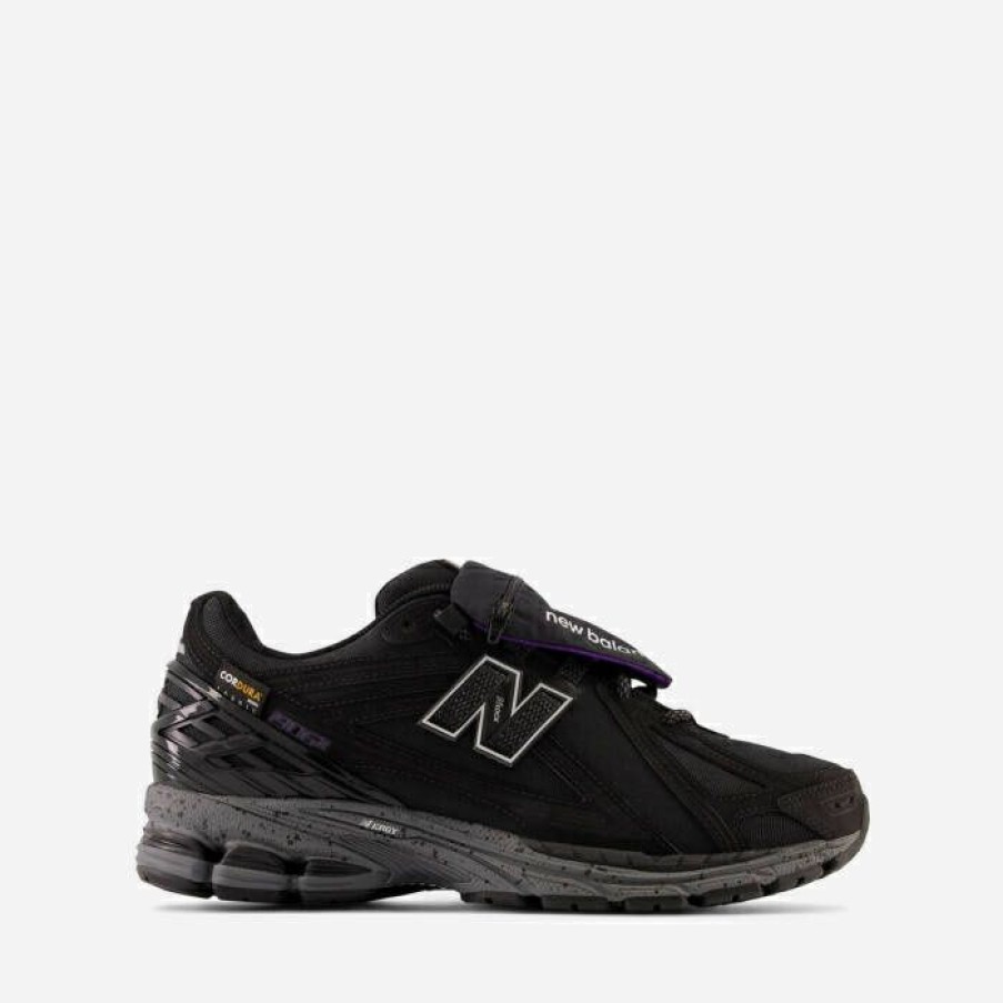 * Cheap Online Men'S Sneakers New Balance M1906Roc | Men'S Sneakers